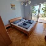 Margarita Πανσιόν 3*
