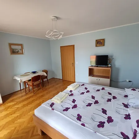 Margarita Pensjonat Selce